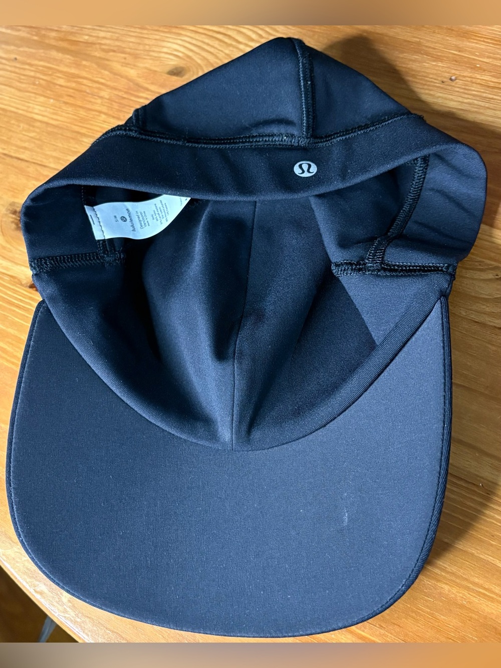 lululemon athletica Black Performance Workout Cap Hat Adult Small EUC - Picture 7 of 7